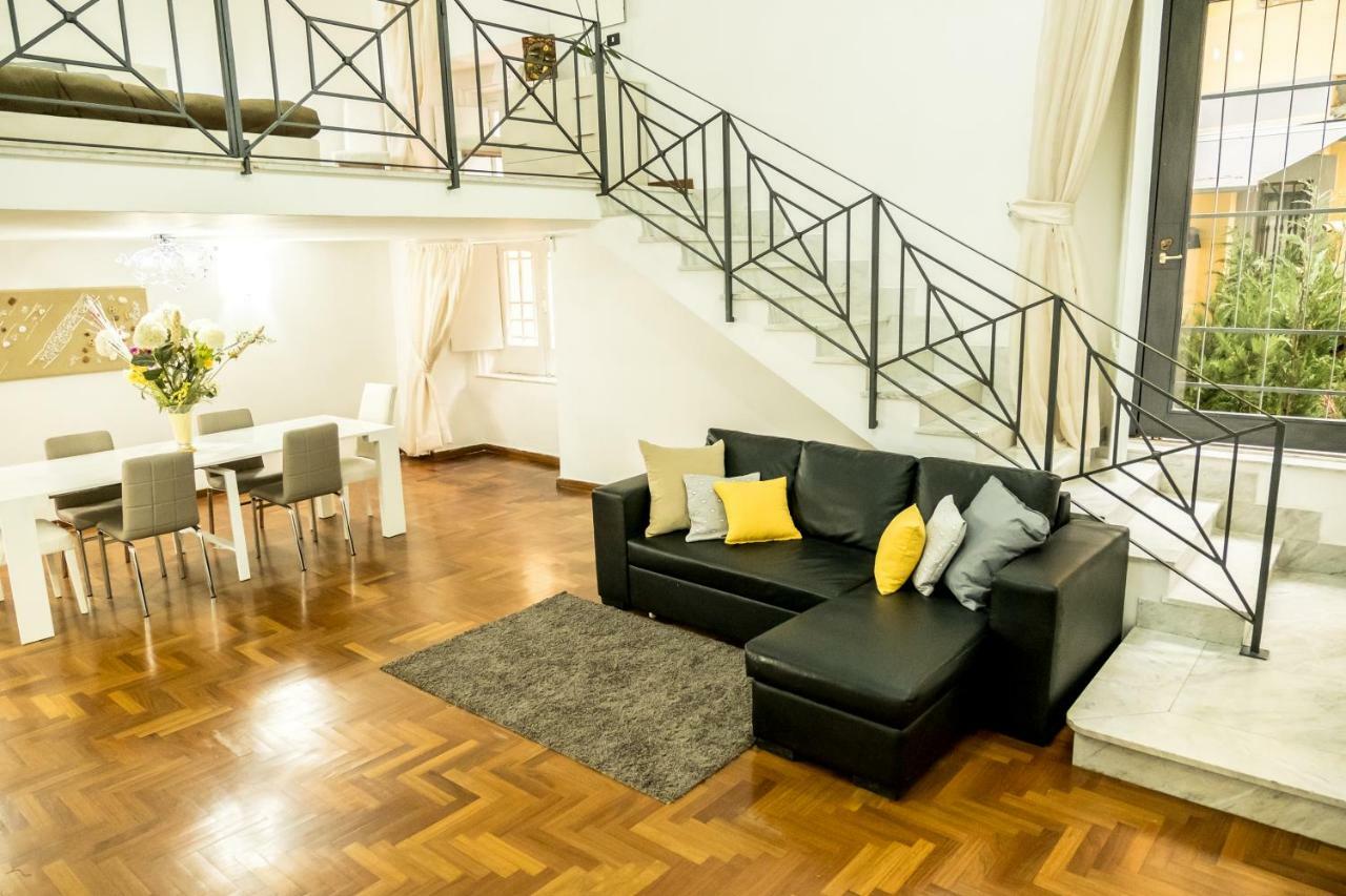 Il Salotto Di Nonna Cornelia 2 Hotel Nápoly Kültér fotó