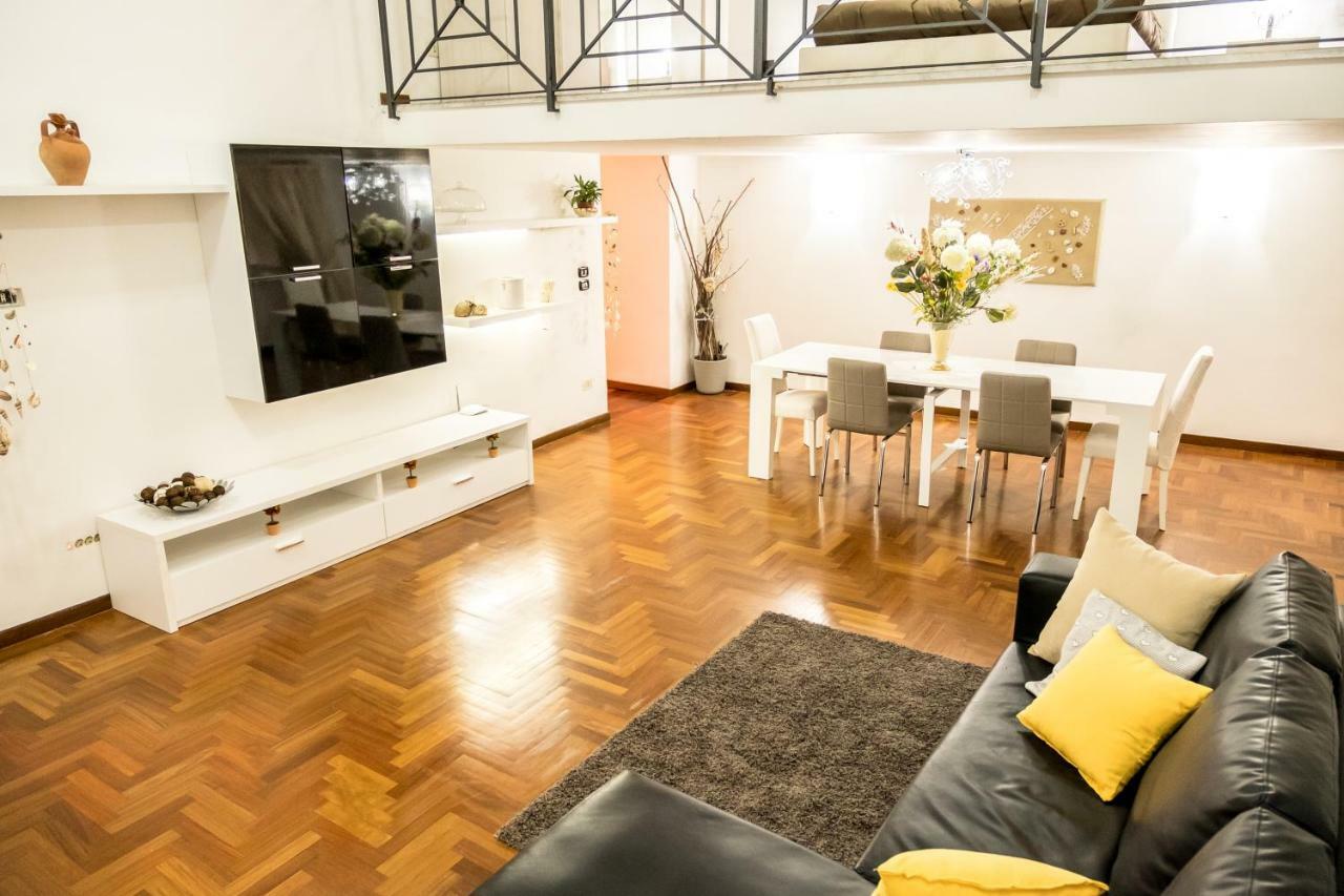 Il Salotto Di Nonna Cornelia 2 Hotel Nápoly Kültér fotó