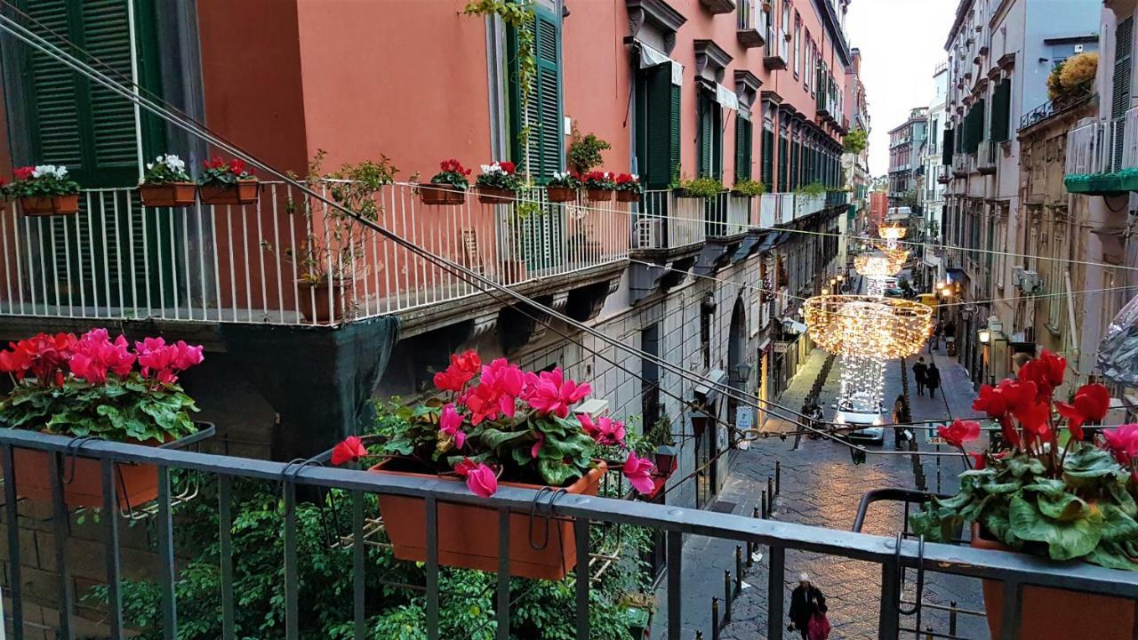 Il Salotto Di Nonna Cornelia 2 Hotel Nápoly Kültér fotó
